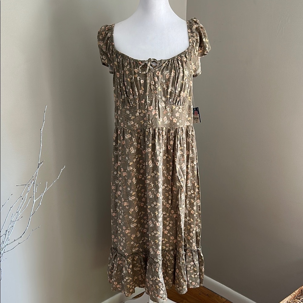 Floral Midi Dress in Olive Green